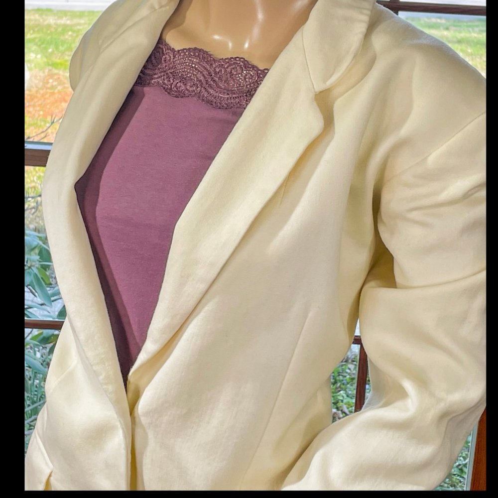 ▪️VTG▪️LIZ CLAIBORNE▪️1980's 1990's Pure Wool Ivory Retro Blazer - Picture 3 of 5